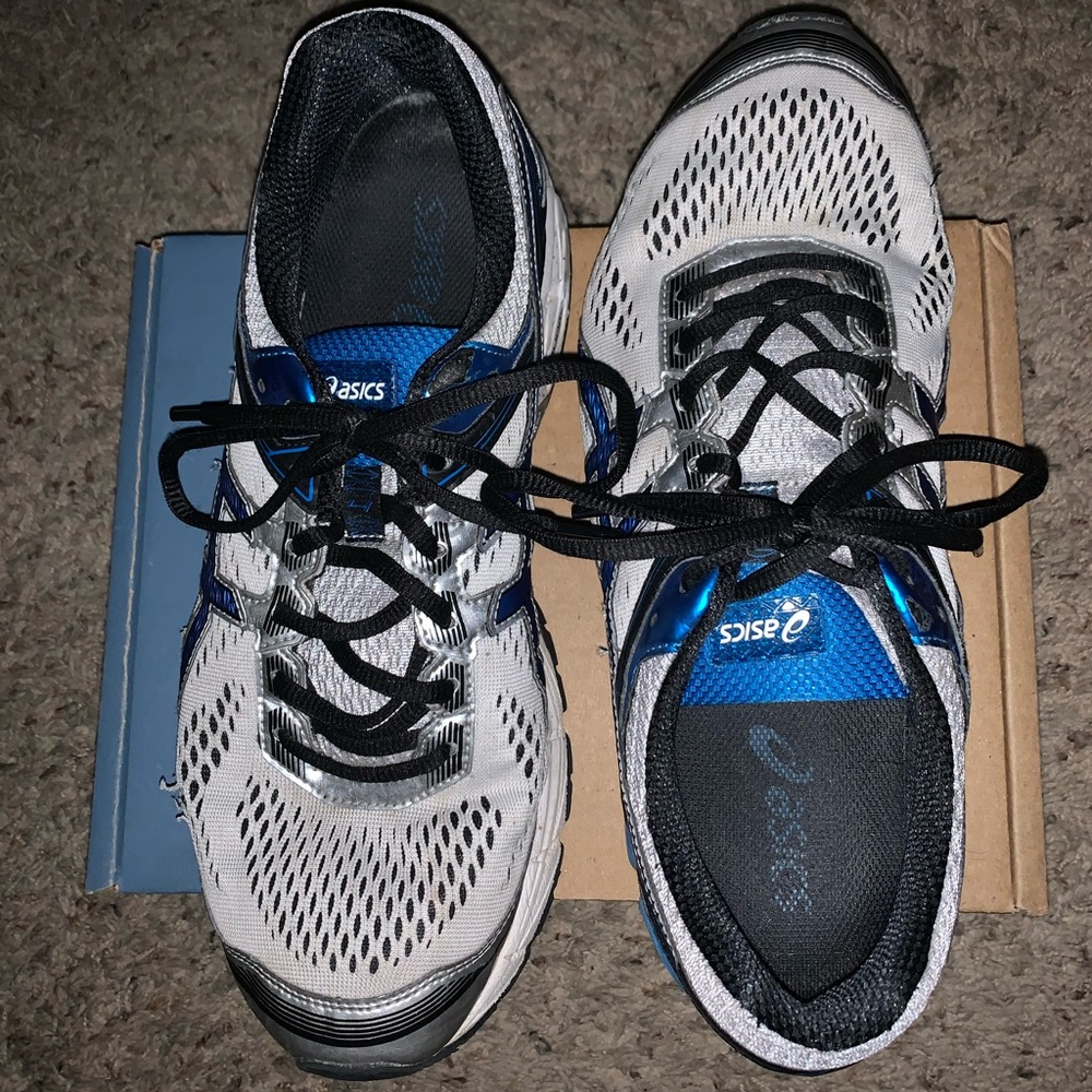 Asics sneakers!